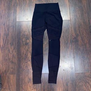 Lululemon 7/8 length leggings size 4